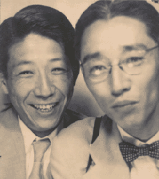 インスタント・フォトブースの記念写真、盛田さんと稲垣さん